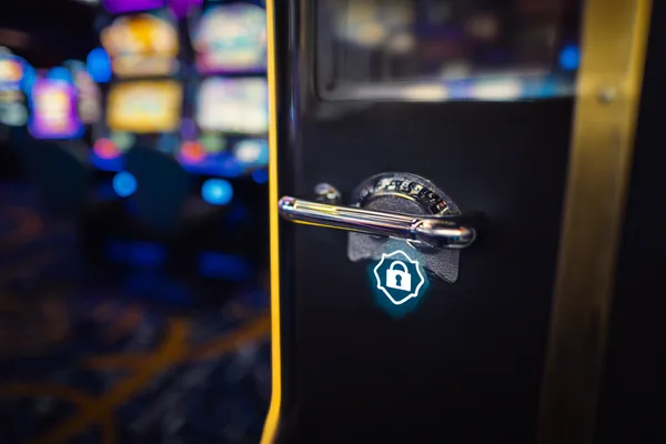 BL5558-58L Casino - Bước vào không gian giải trí trực tuyến cao cấp Một người phụ nữ quyến rũ cầm chip casino trong không gian ánh đèn rực rỡ, đại diện cho bầu không khí casino trực tuyến của BL5558-58L.